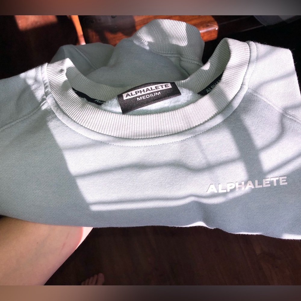 Alphalete Blue Classic Crew Crop - Picture 3 of 4